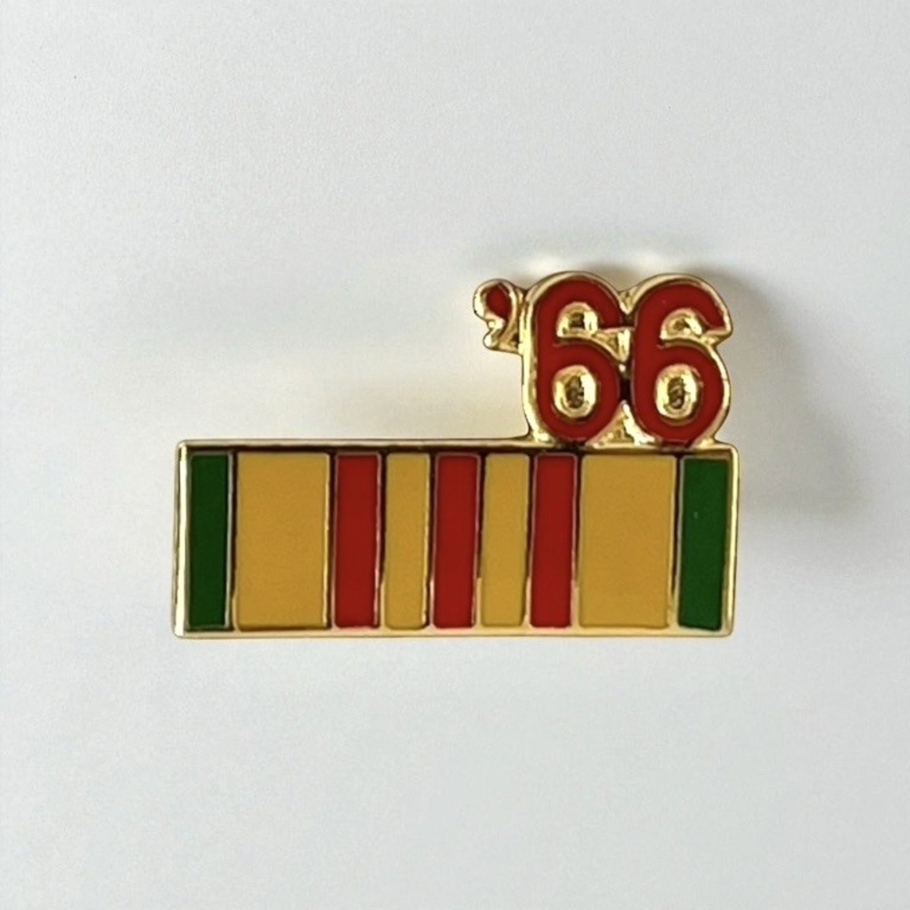 Vietnam Service Ribbon '66 Military Lapel Pin Original Vintage